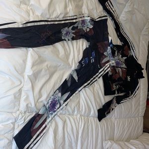 Adidas Floral Set.